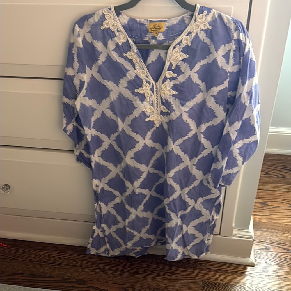 Roberta Roller Rabbit Blue and White Tunic with 3/4 Sleeves